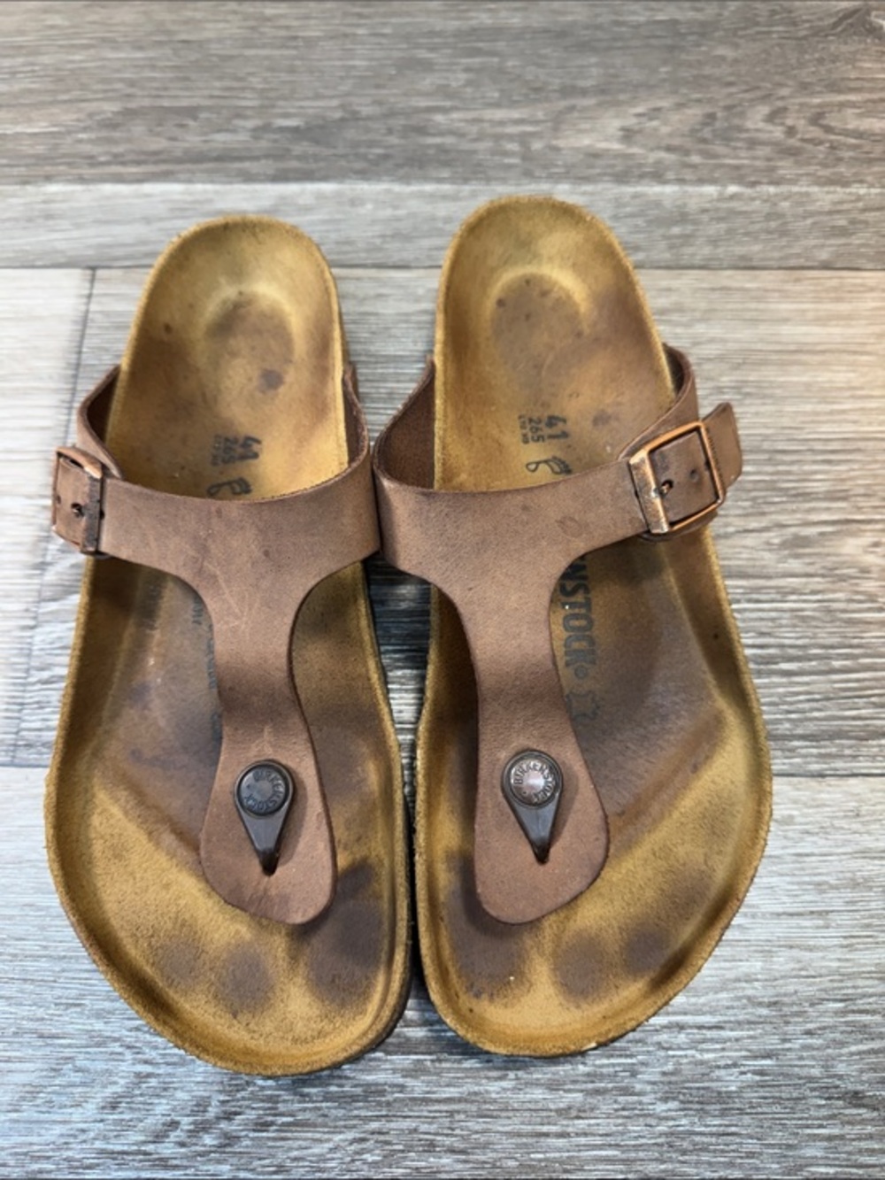 Birkenstock Brown Leather Thong Sandals with Buckle woman’s SZ 41 (j266)